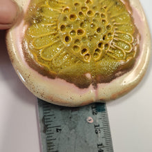 Indlæs billede til gallerivisning Pearish yellow - strange fruits